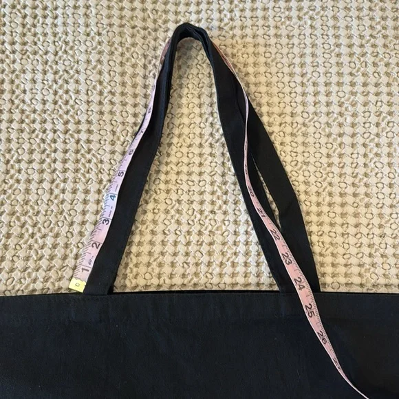 REFORMATION Tote Bag NWOT - Picture 6 of 6